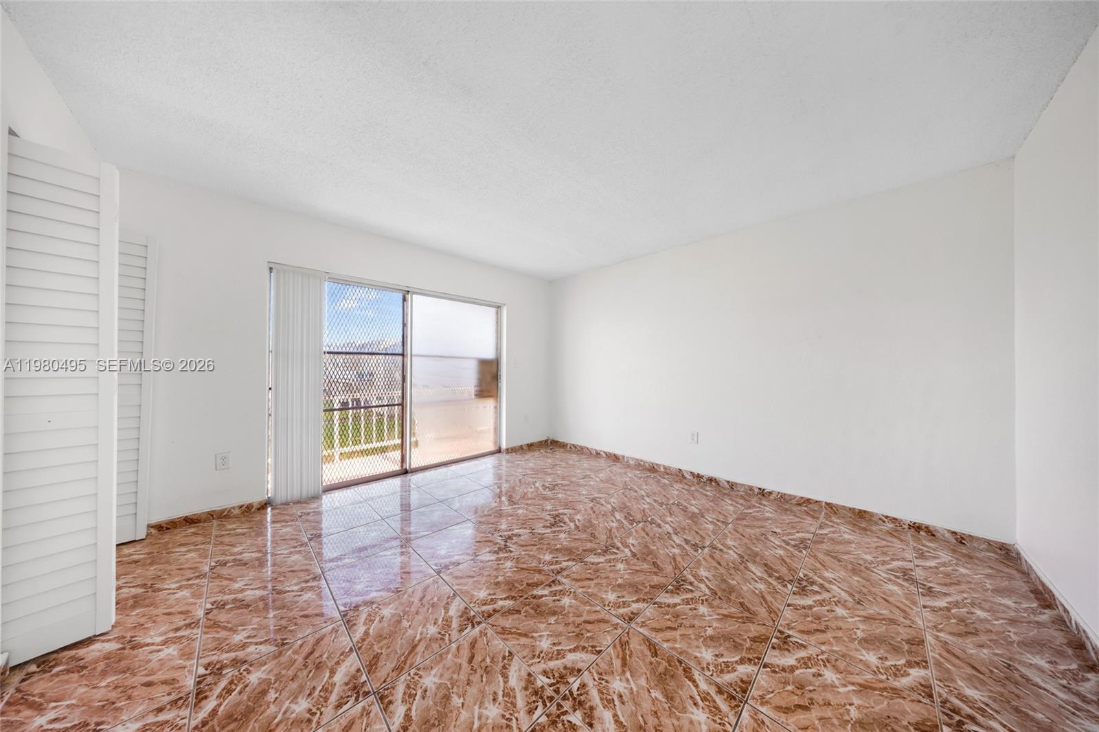 NEW WORLD CONDO APTS II - Residential