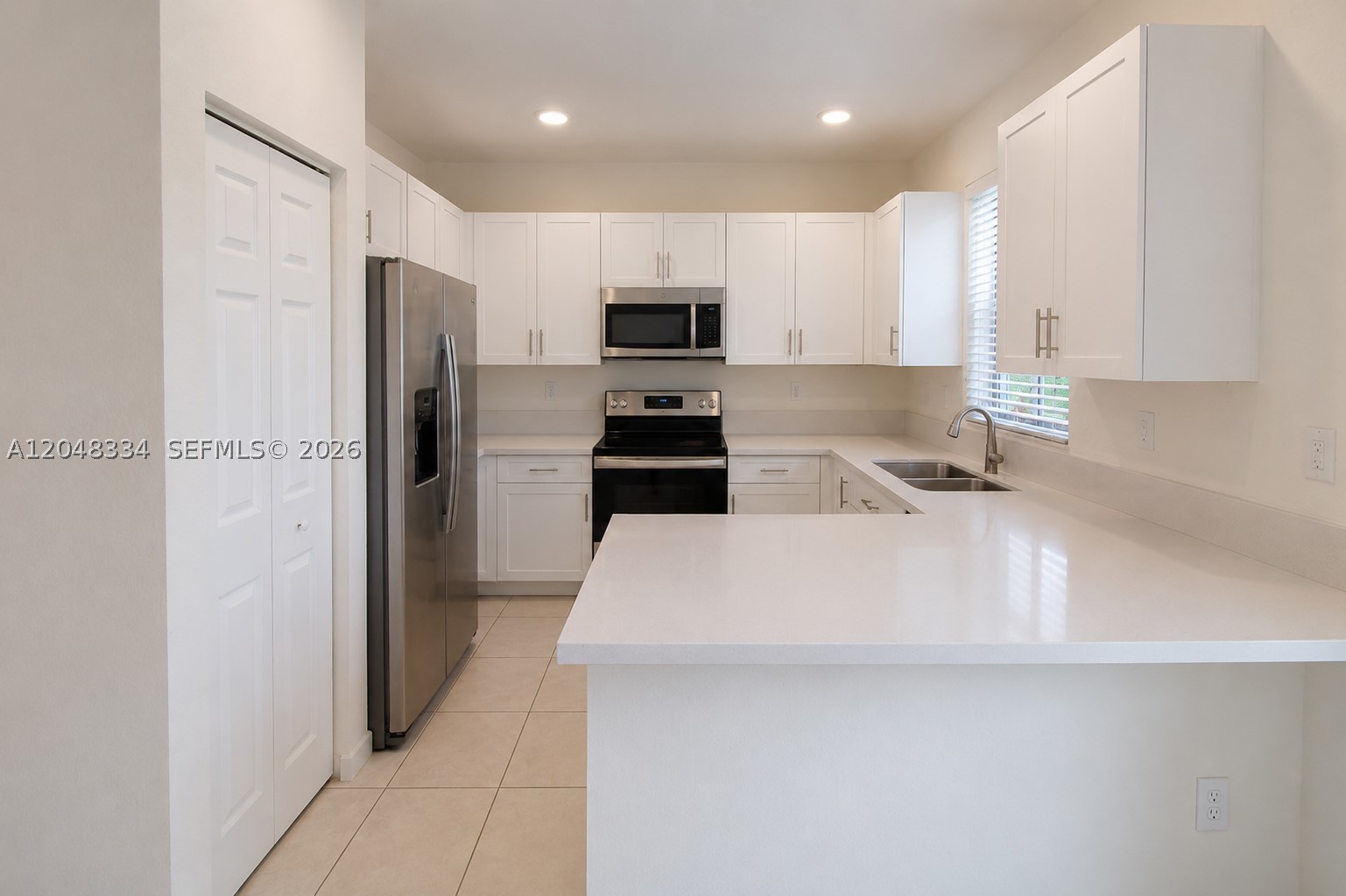 AQUABELLA NORTH REPLAT - Residential