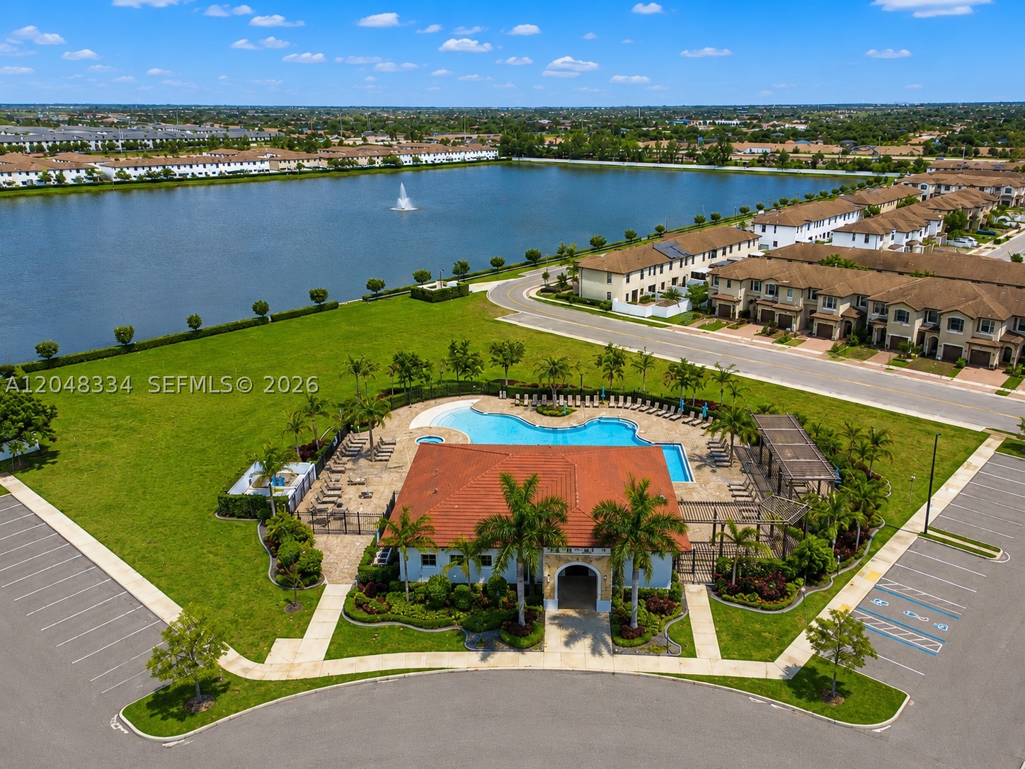 AQUABELLA NORTH REPLAT - Residential