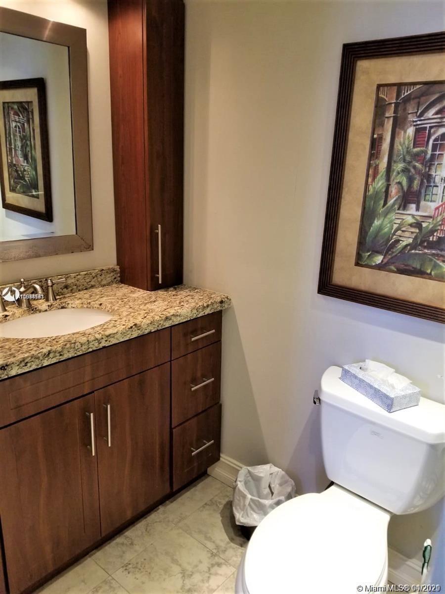 IMPERIAL TOWERS APTS COND - Residential