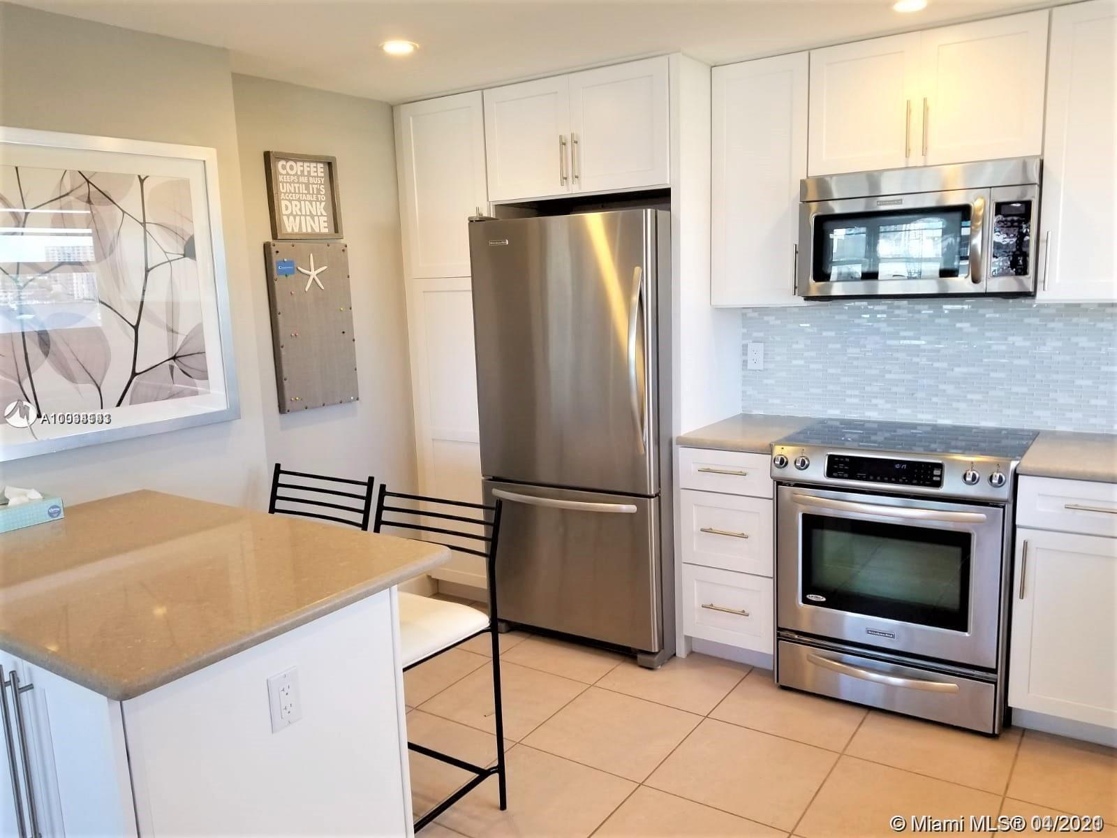 IMPERIAL TOWERS APTS COND - Residential