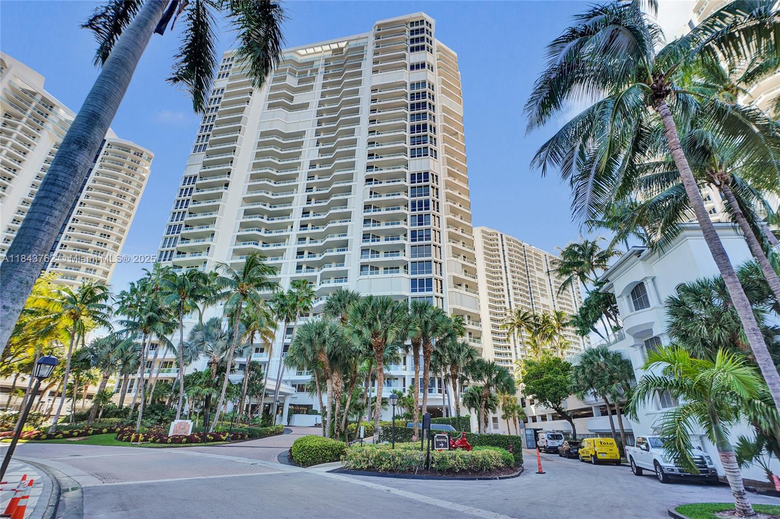 ATLANTIC II AT THE POINT - Residential