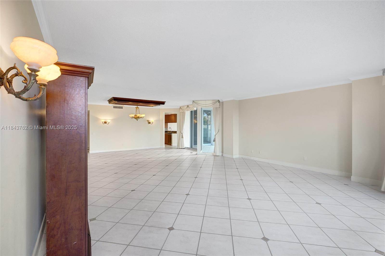 ATLANTIC II AT THE POINT - Residential