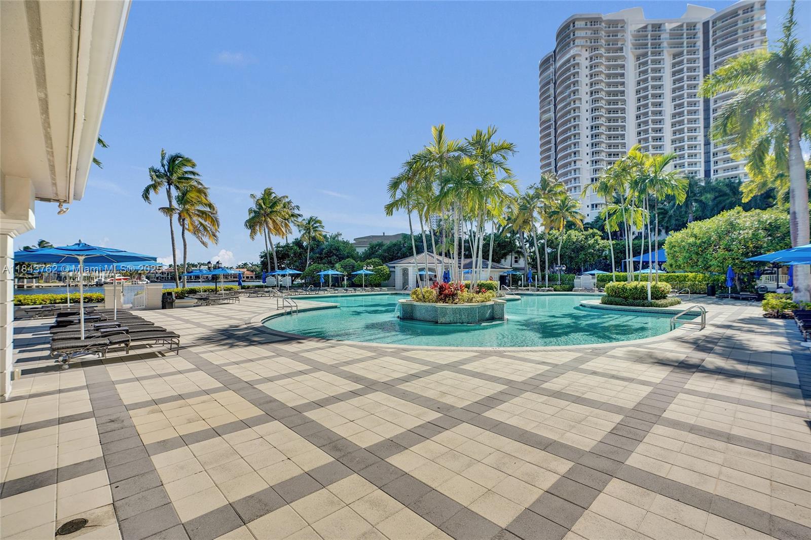 ATLANTIC II AT THE POINT - Residential
