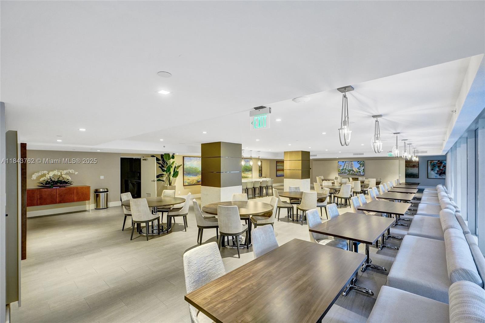 ATLANTIC II AT THE POINT - Residential