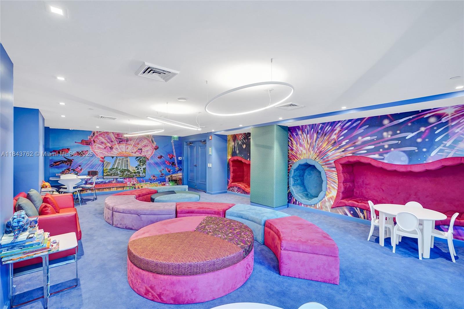 ATLANTIC II AT THE POINT - Residential