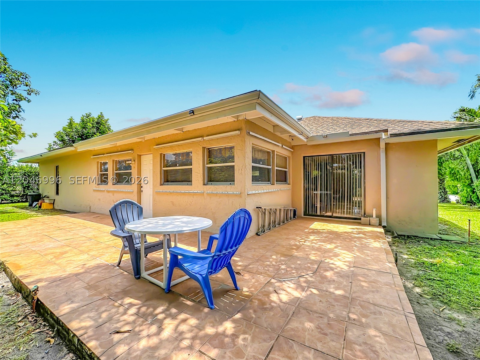 COCO WOOD LAKES SEC 3 - Residential
