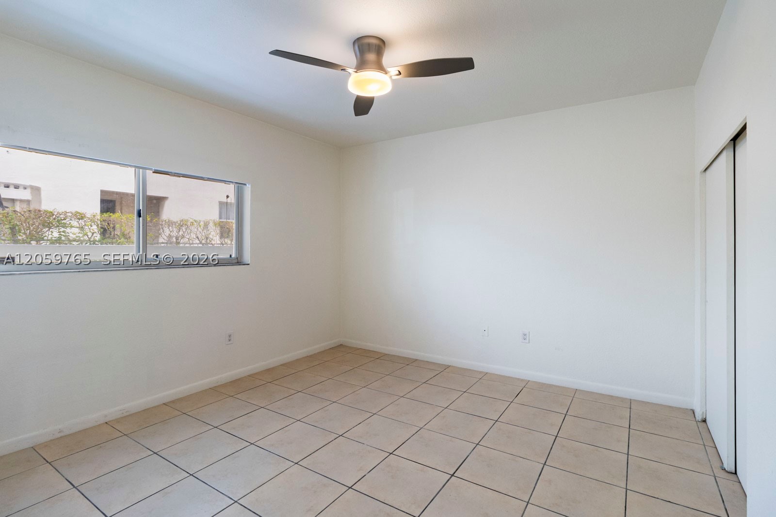 RIVE MARSEILLES CONDO - Residential