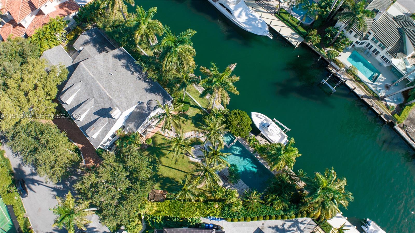 CORAL ISLES - Residential