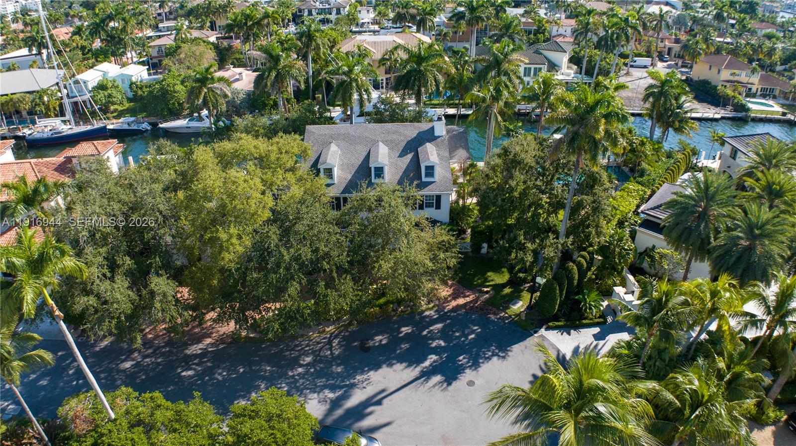 CORAL ISLES - Residential