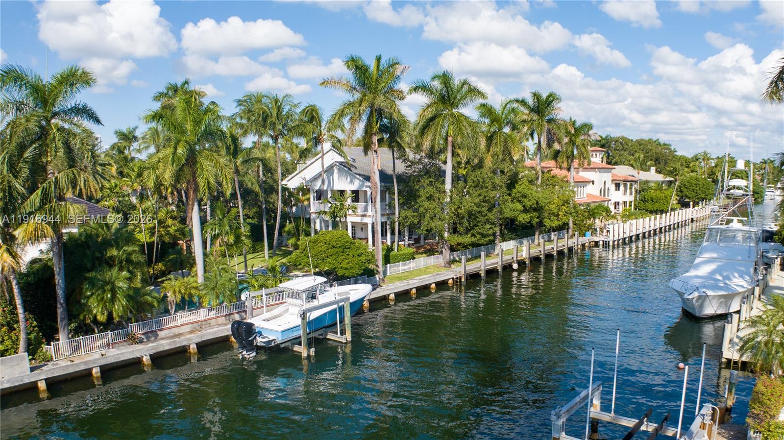 CORAL ISLES - Residential