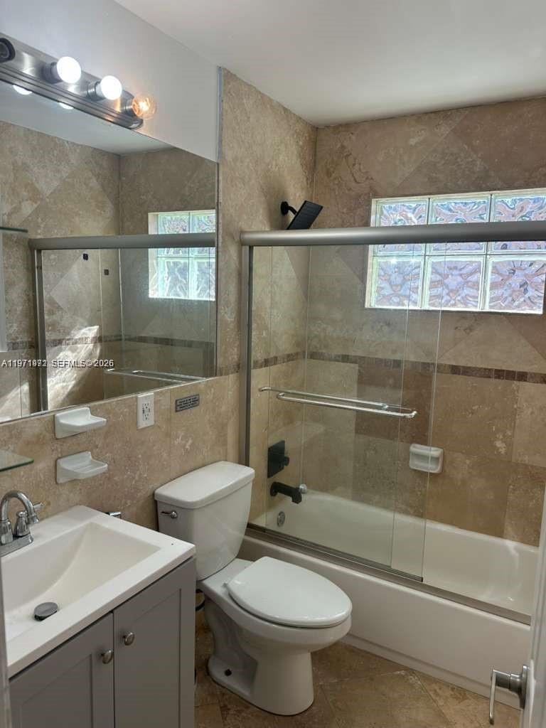 TOWN OF HALLANDALE B-13 - Residential