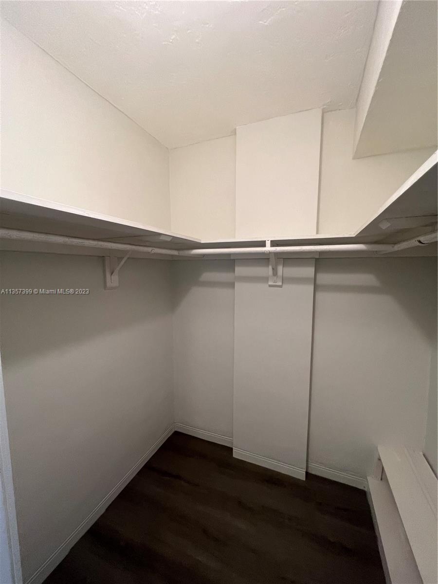 1475 TERRA TOWERS CONDO - Residential Lease