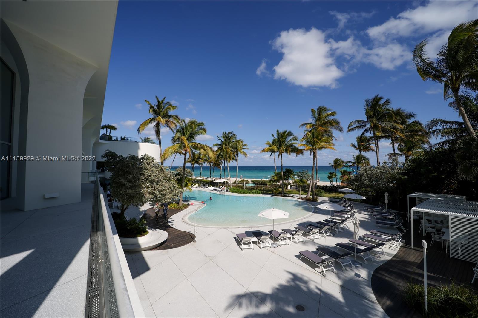 JADE SIGNATURE CONDO - Residential