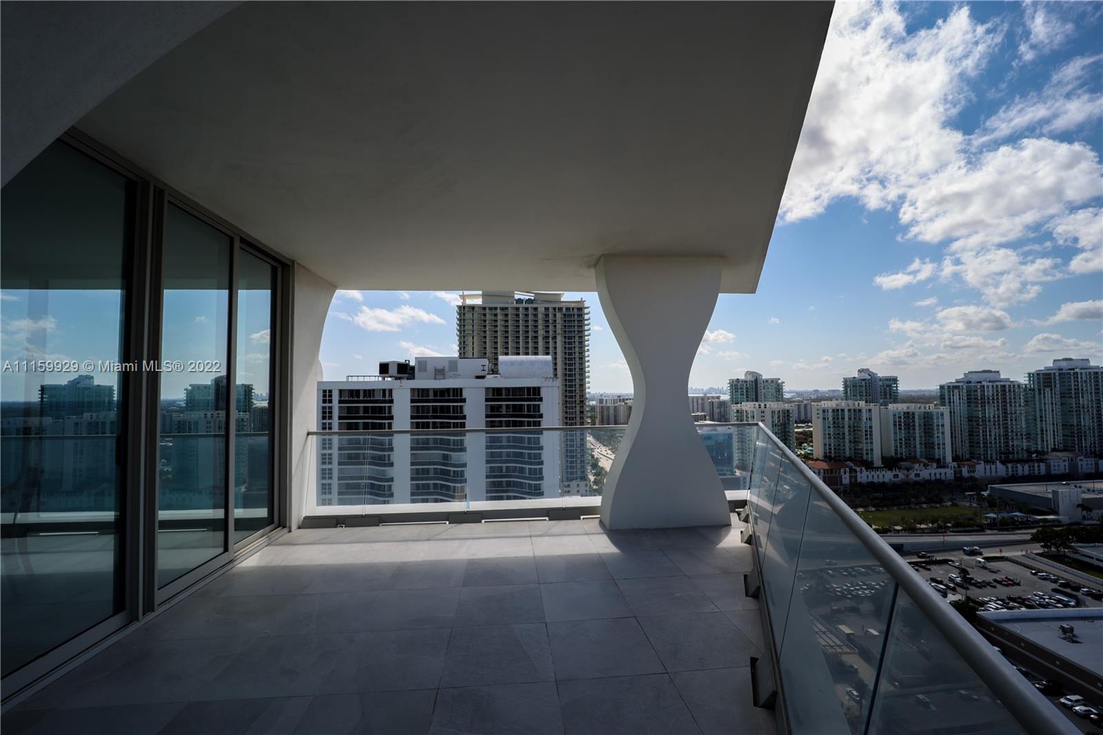 JADE SIGNATURE CONDO - Residential