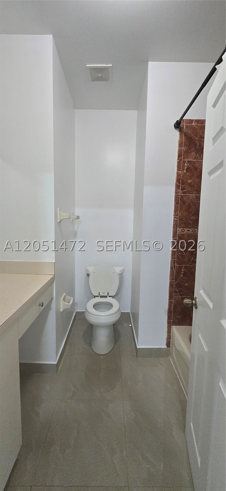 CASA DEL SUR - Residential Lease