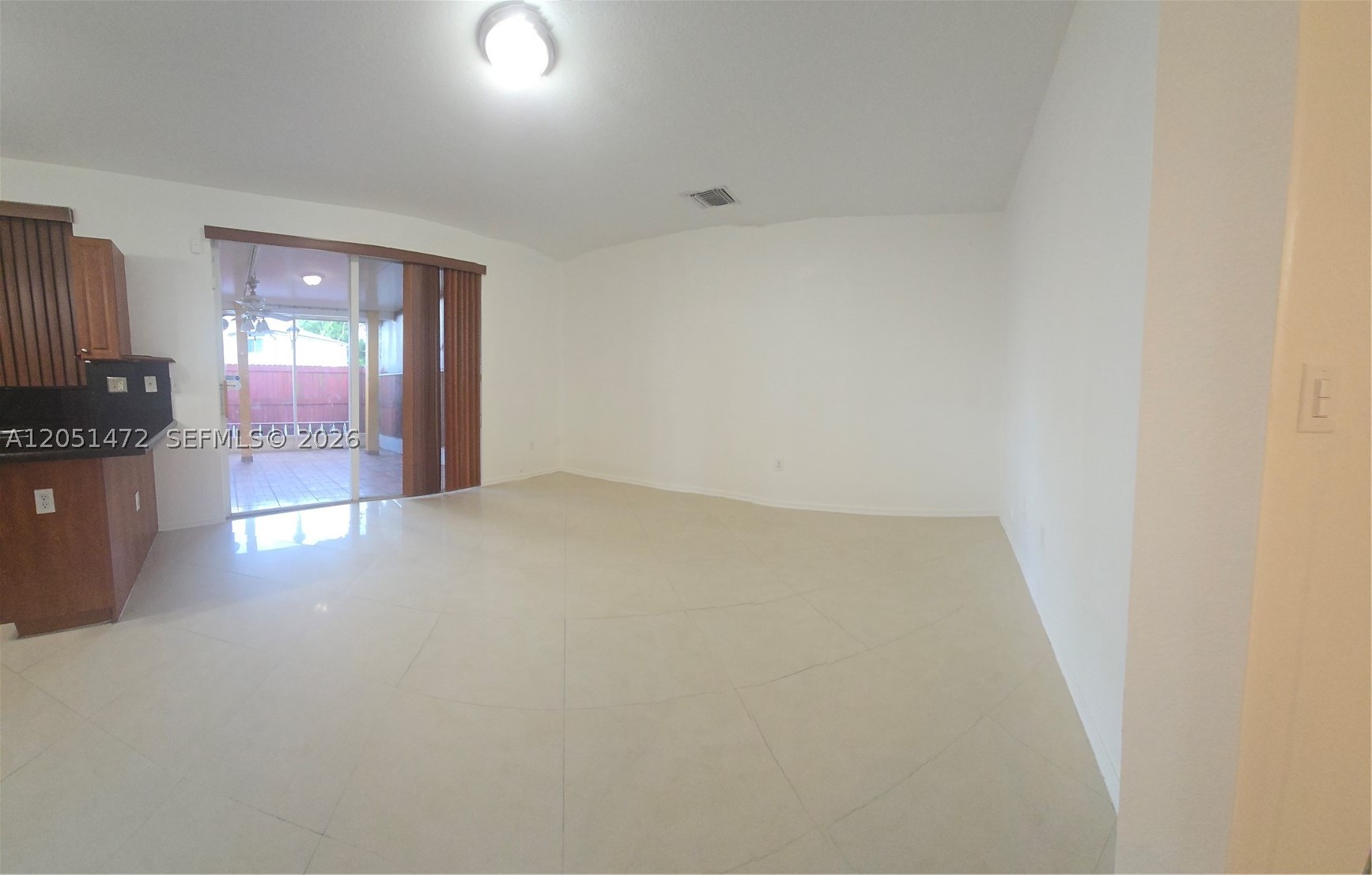 CASA DEL SUR - Residential Lease