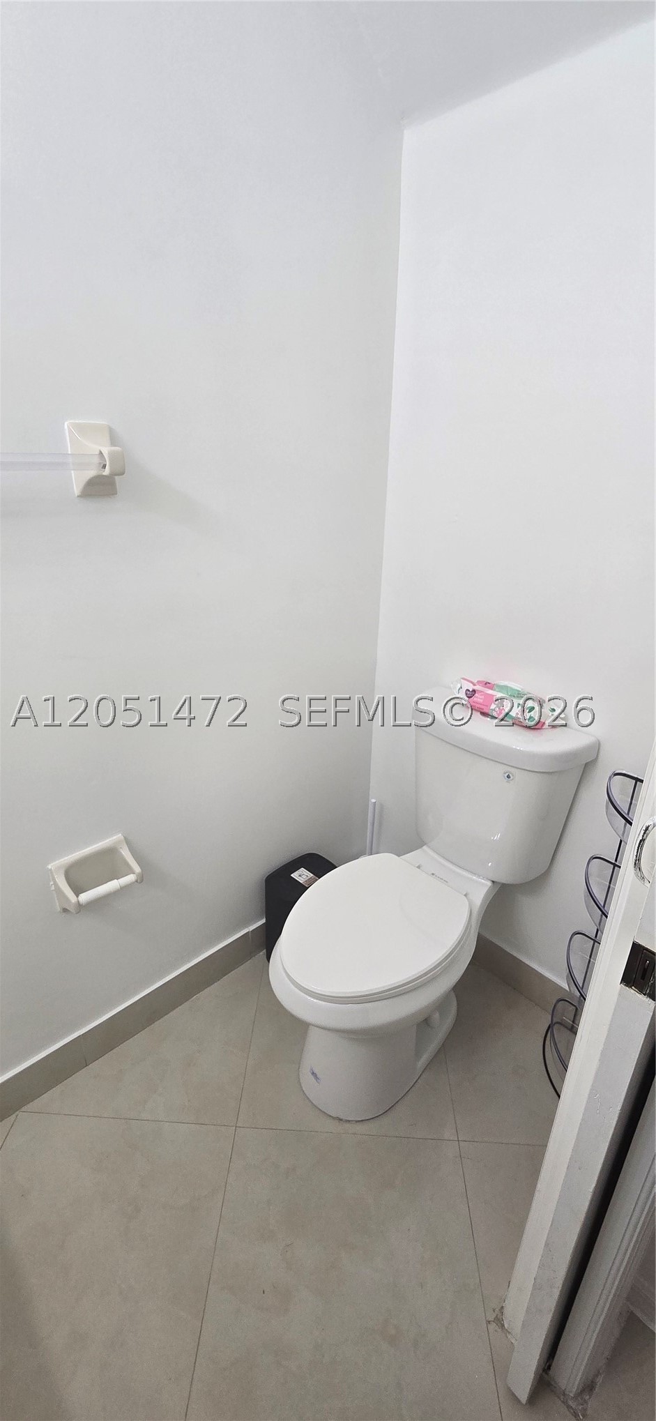 CASA DEL SUR - Residential Lease