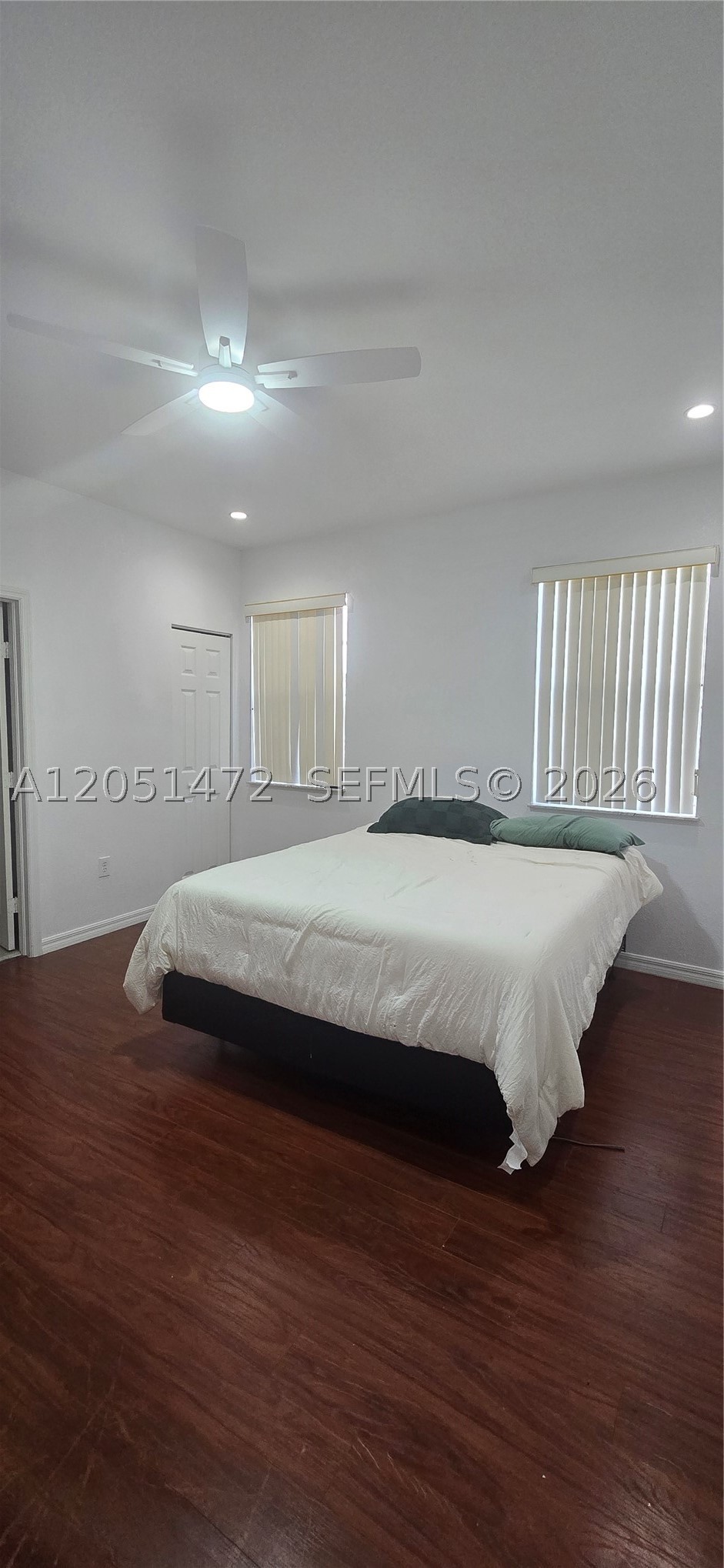 CASA DEL SUR - Residential Lease