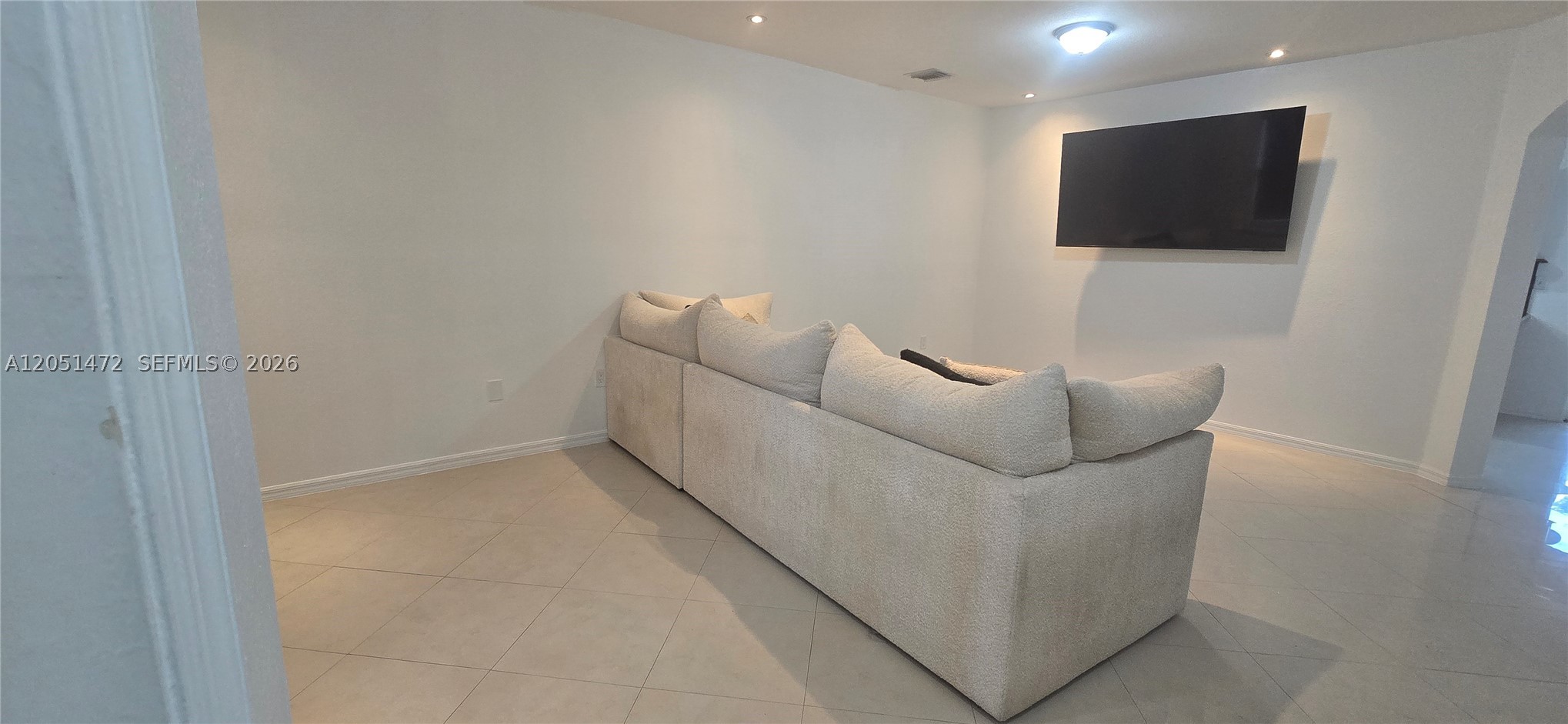 CASA DEL SUR - Residential Lease