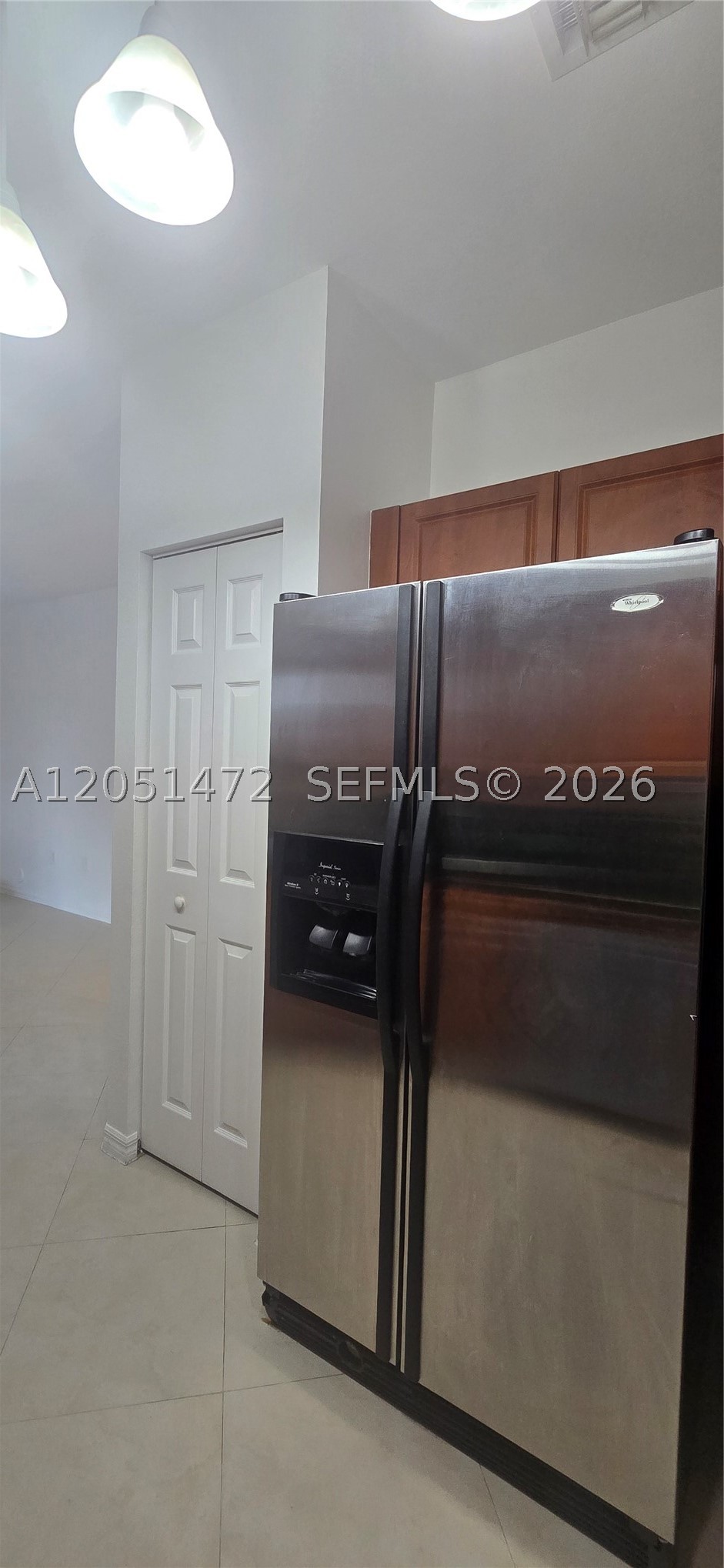CASA DEL SUR - Residential Lease