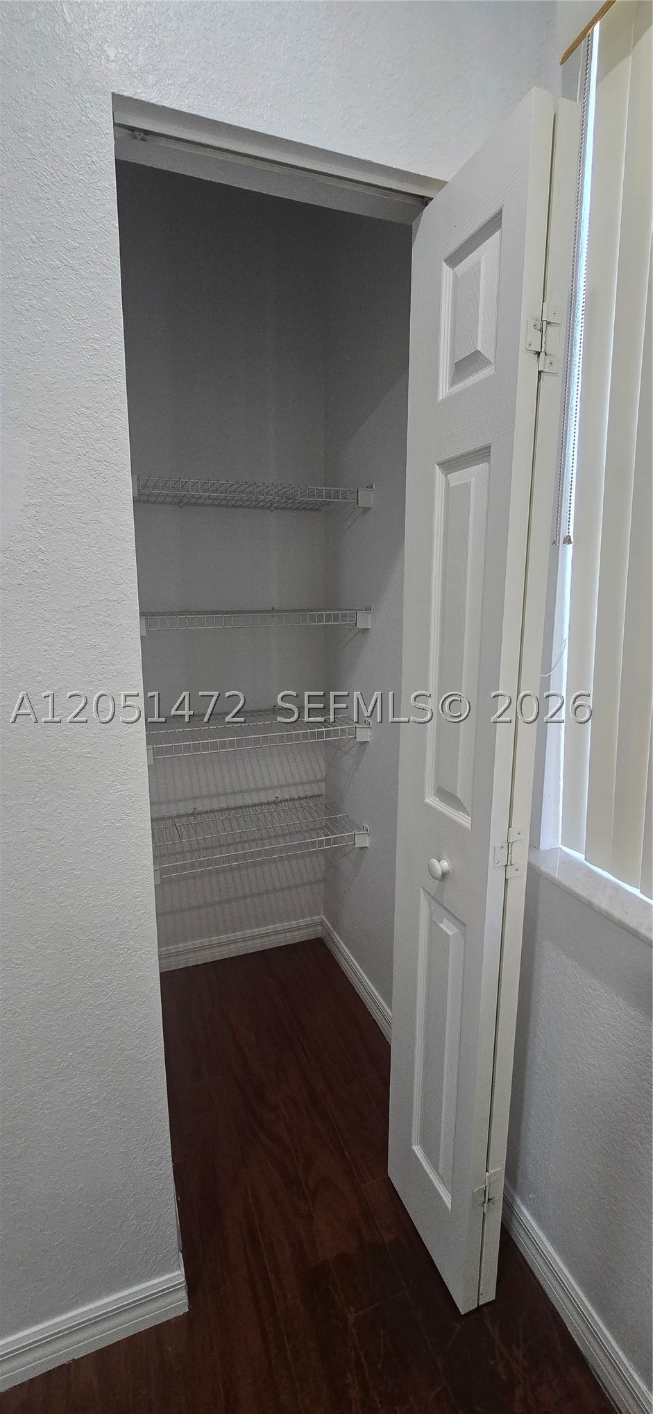 CASA DEL SUR - Residential Lease