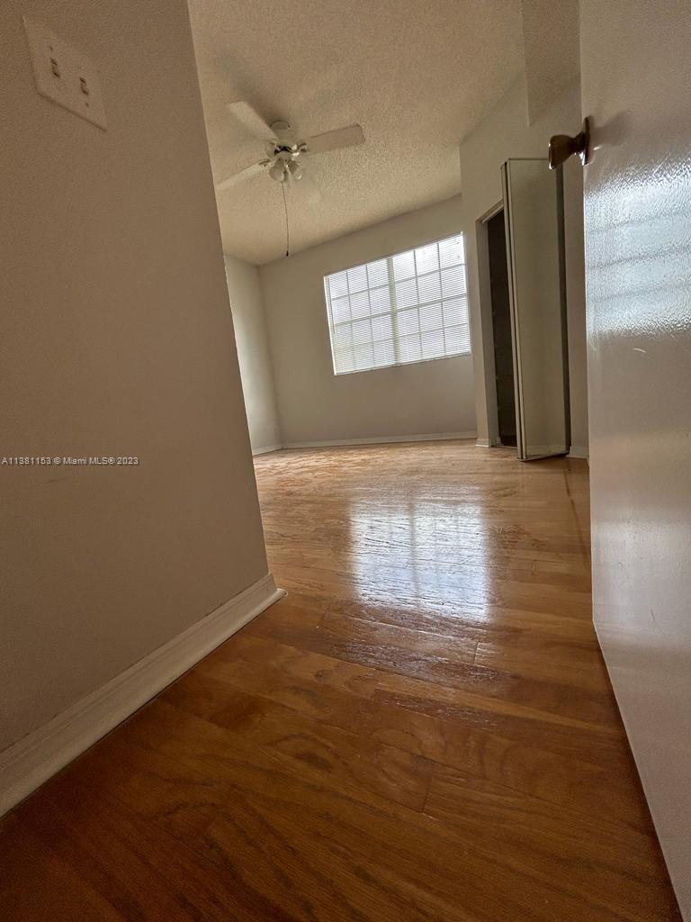 SECTORS 3 & 4 BOUNDARY PL - Residential Lease