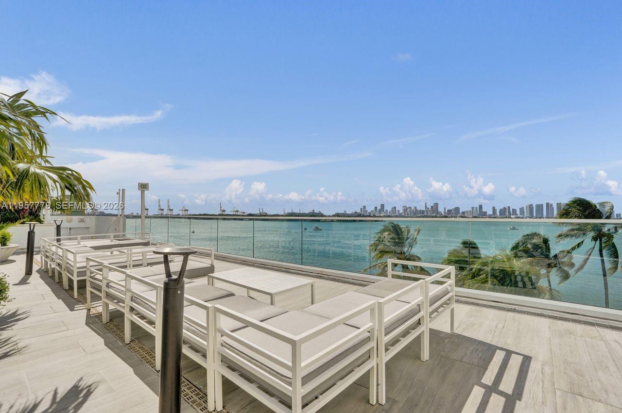 THE WAVERLY AT SOUTH BEAC - Residential