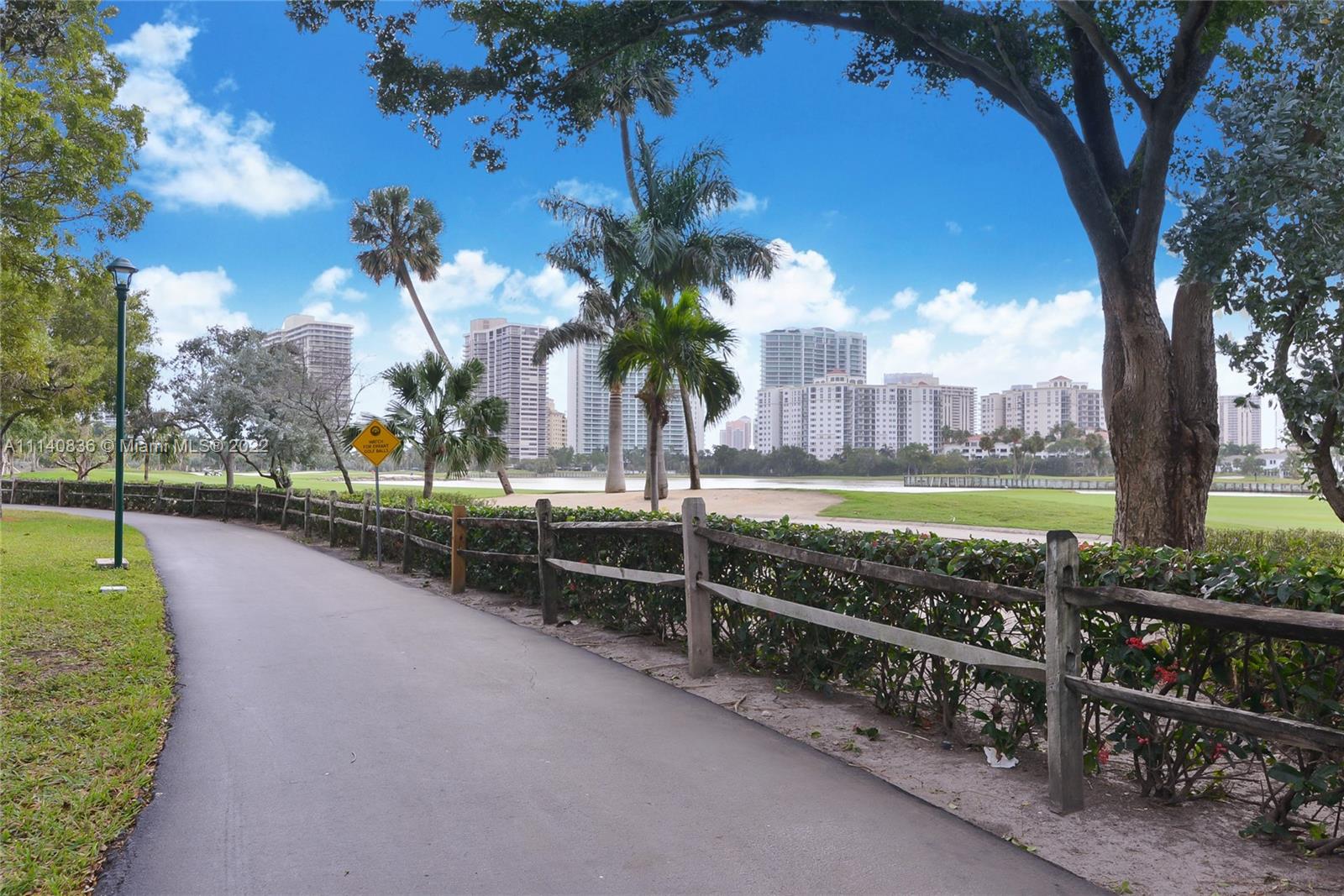 TURNBERRY VLG NO TOWER CO - Residential