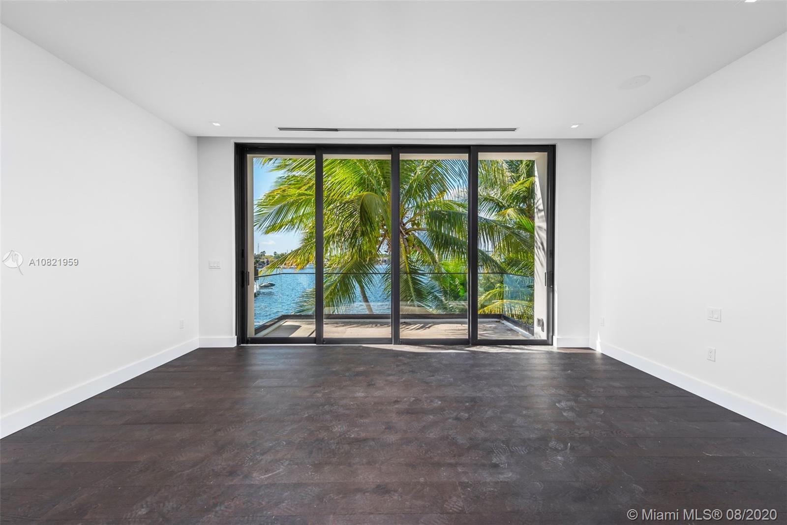 EASTERN SHORES - Residential