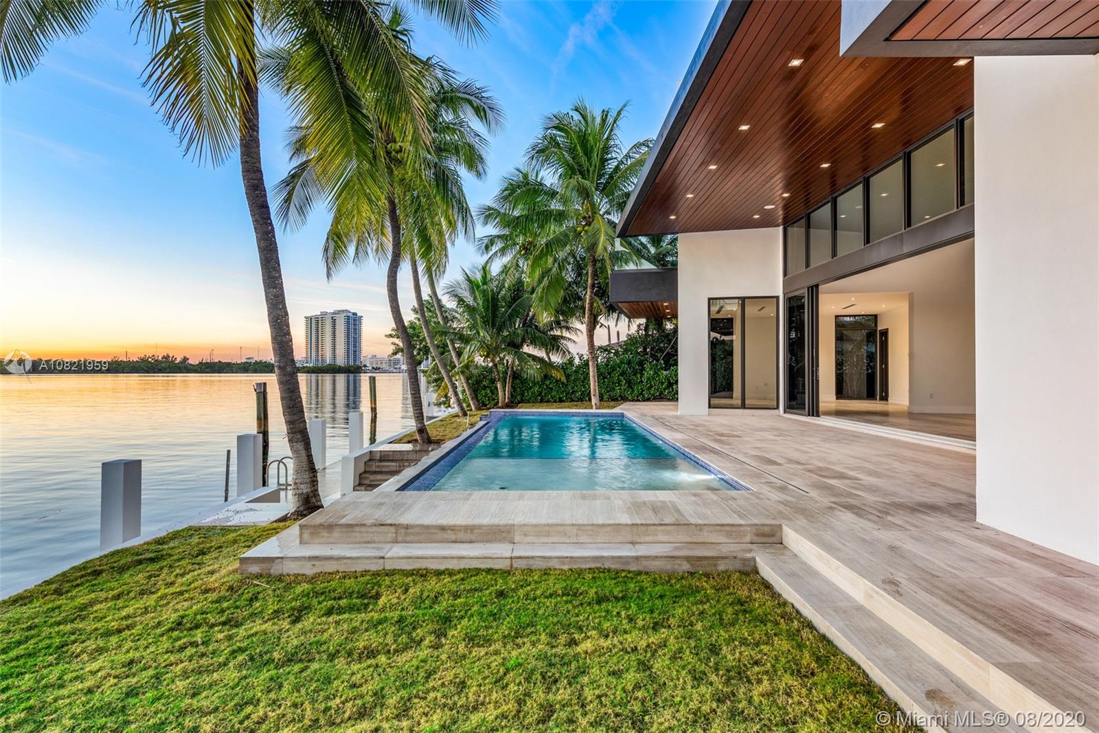 EASTERN SHORES - Residential