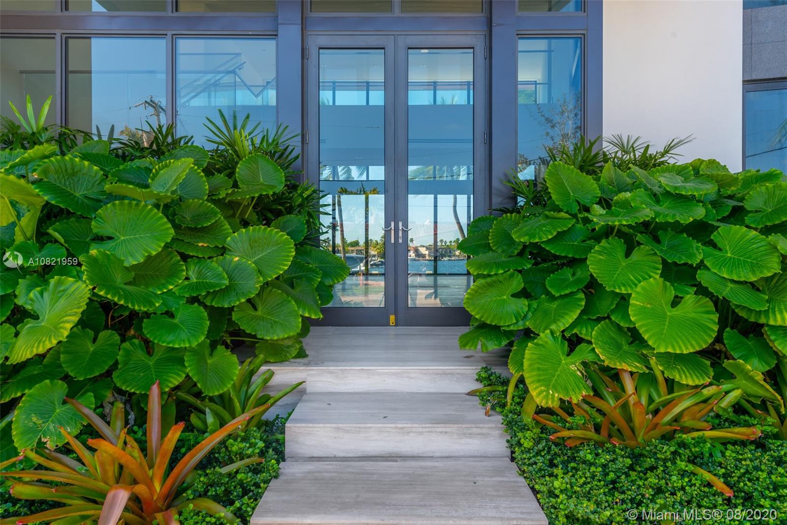 EASTERN SHORES - Residential