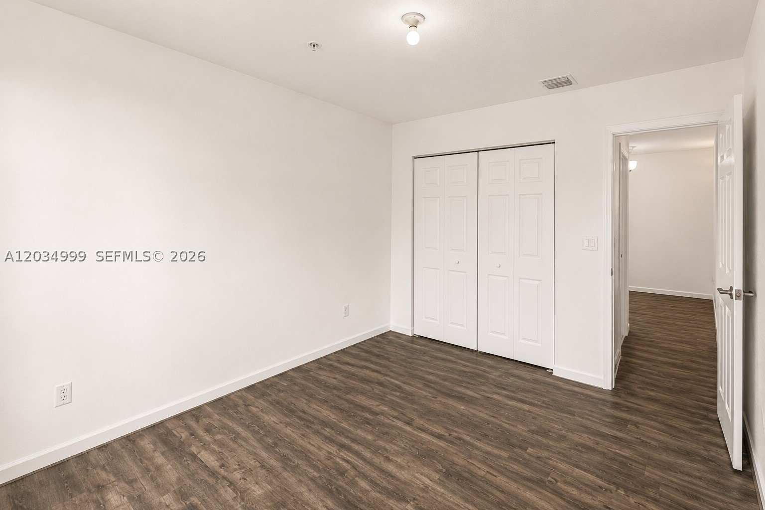 THE COURTS AT BAYSHORE I - Residential