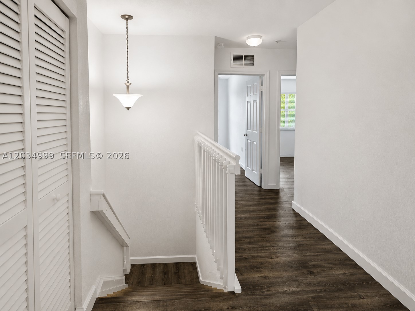 THE COURTS AT BAYSHORE I - Residential