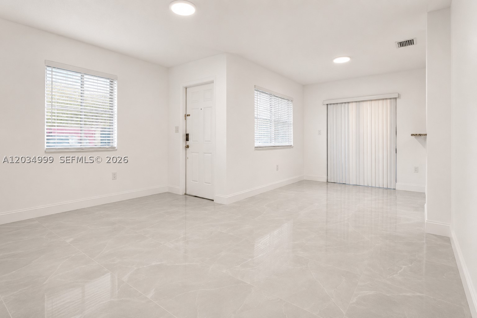 THE COURTS AT BAYSHORE I - Residential
