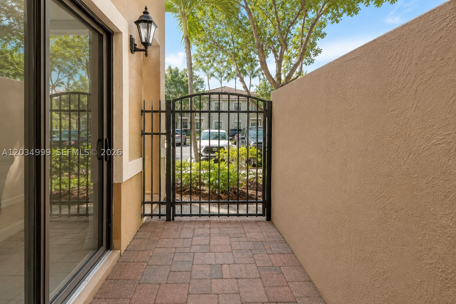 THE COURTS AT BAYSHORE I - Residential