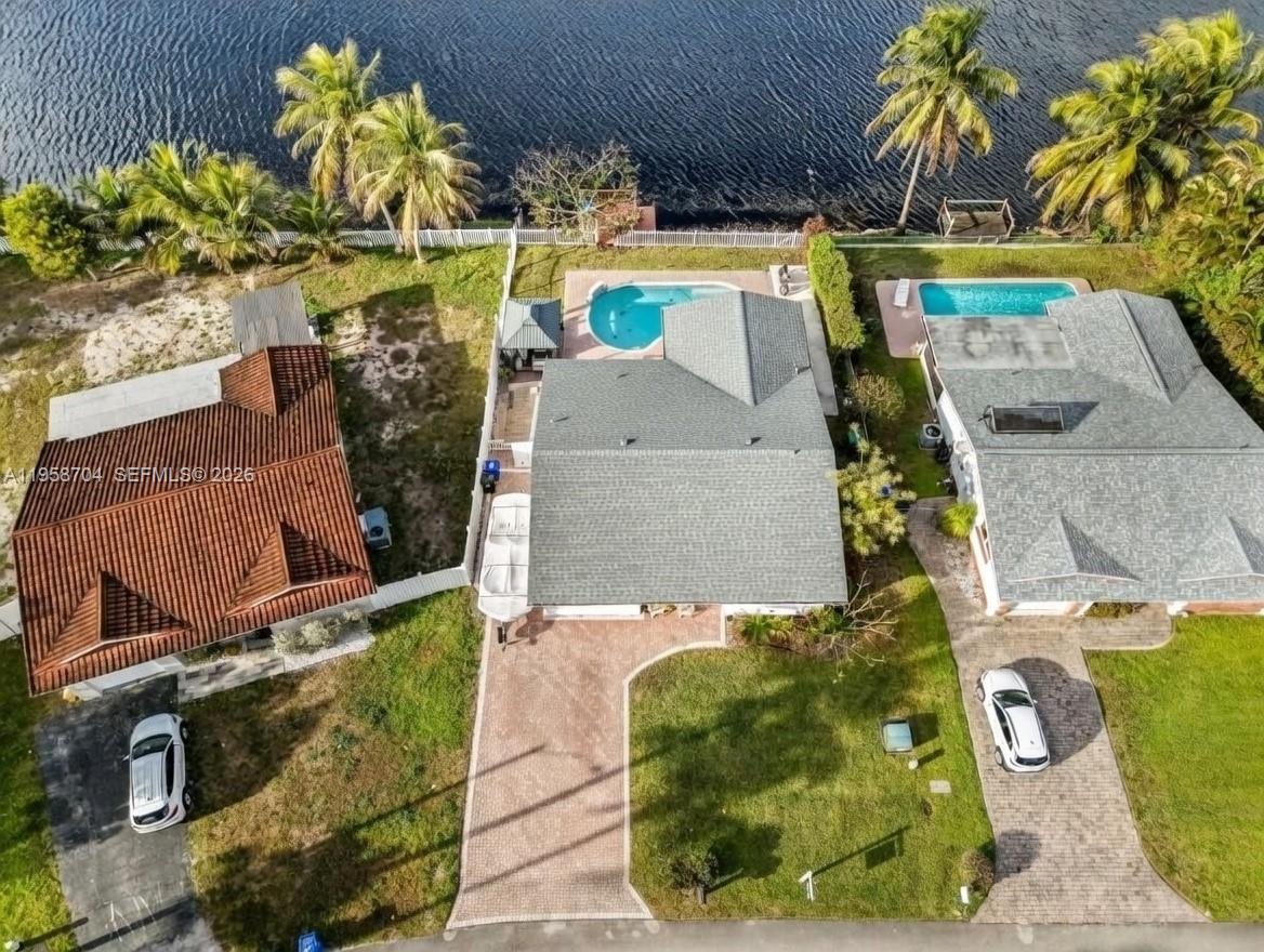 PALM-AIRE VILLAGE 2ND SEC - Residential