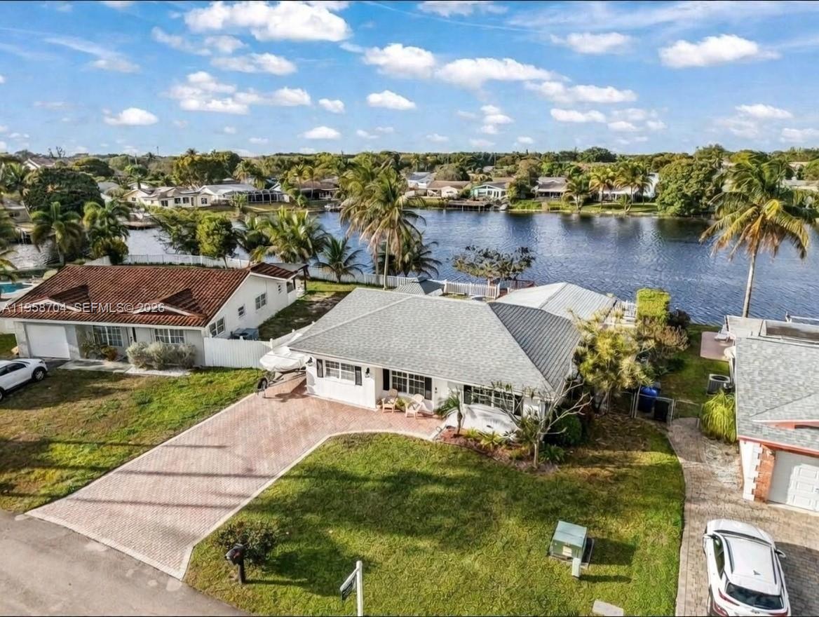 PALM-AIRE VILLAGE 2ND SEC - Residential