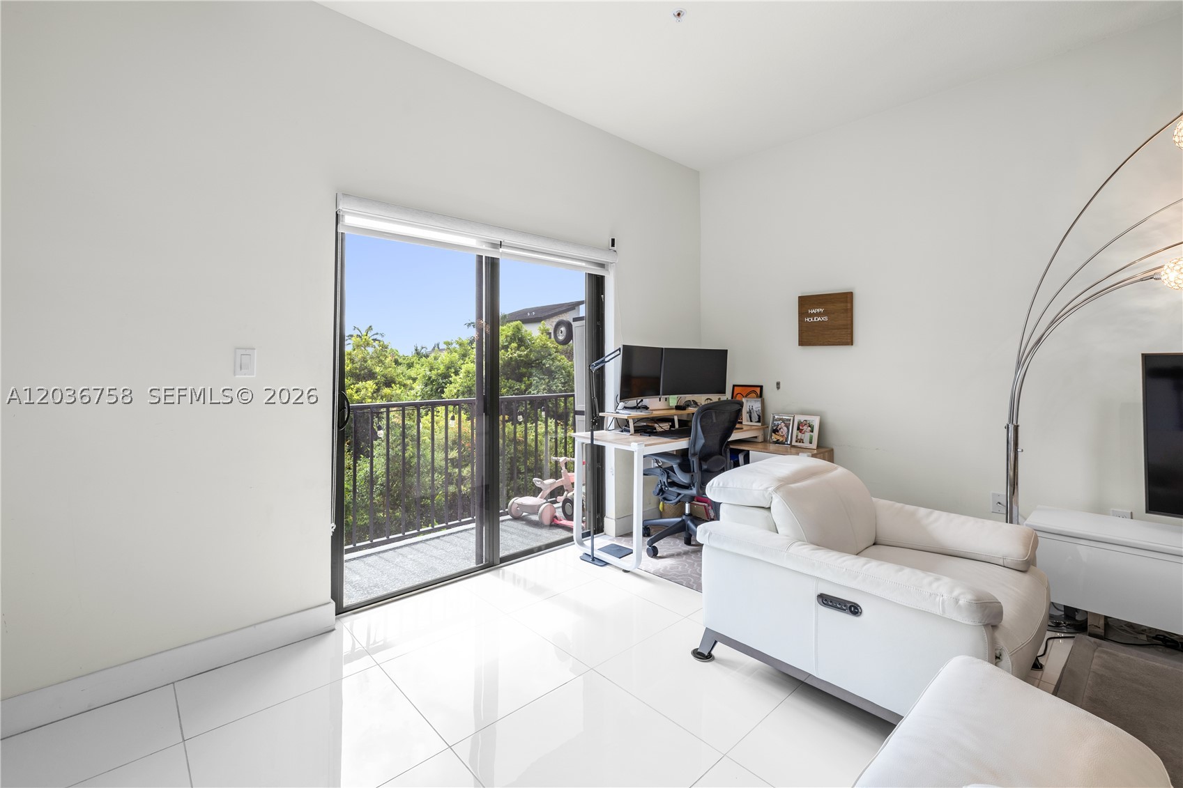 APEX AT PARK CENTRAL COND - Residential
