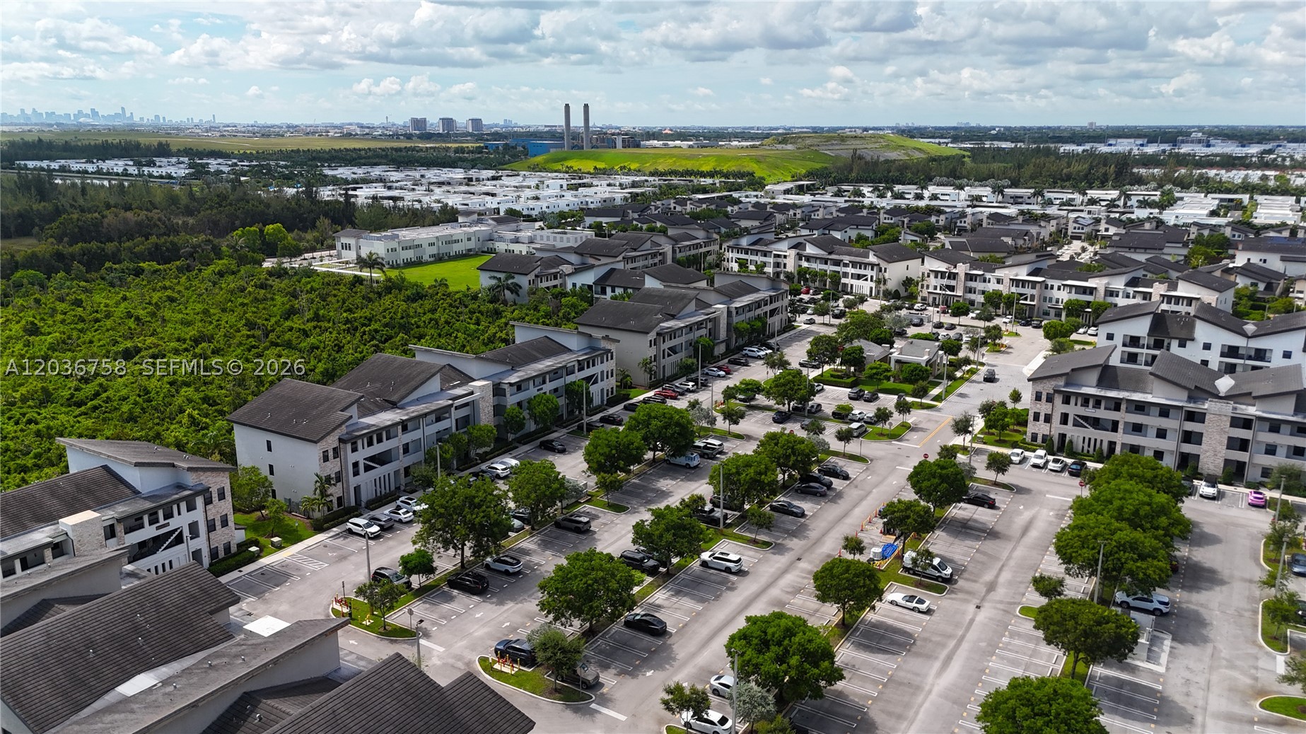 APEX AT PARK CENTRAL COND - Residential