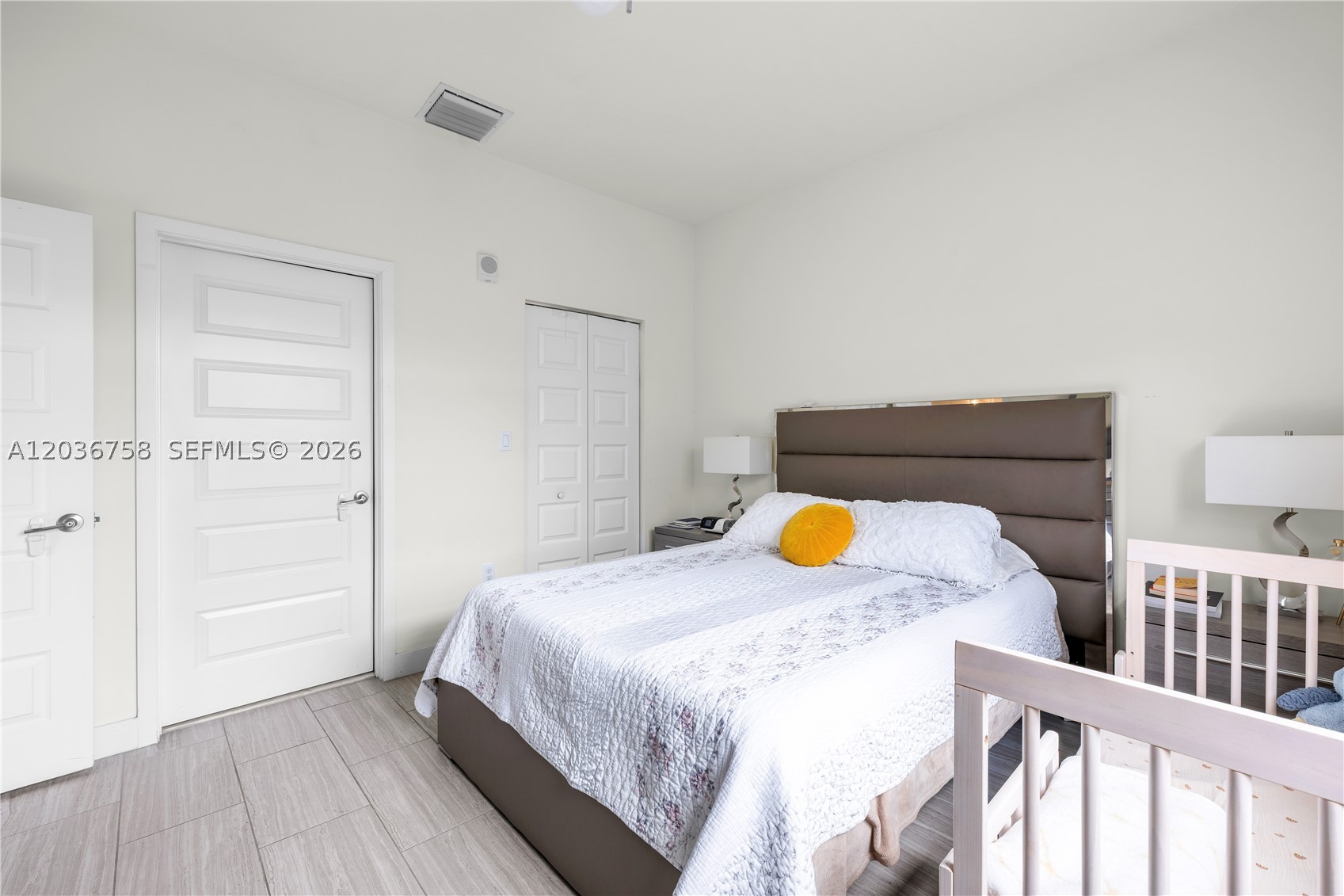 APEX AT PARK CENTRAL COND - Residential