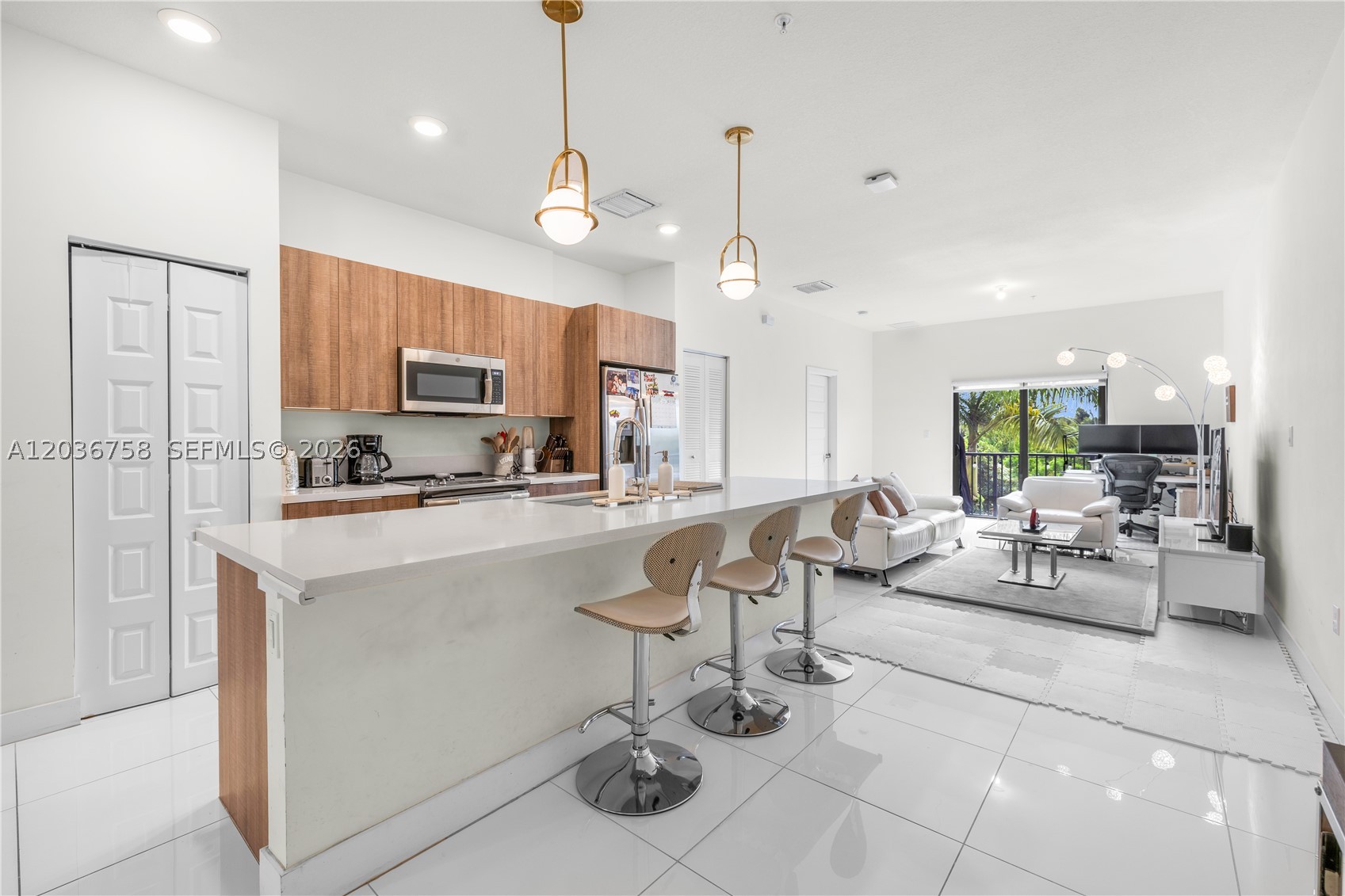 APEX AT PARK CENTRAL COND - Residential