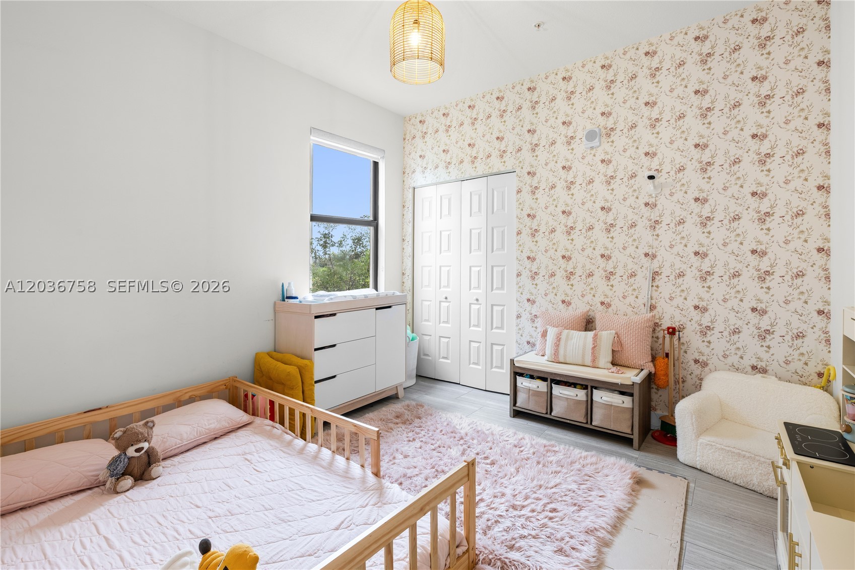 APEX AT PARK CENTRAL COND - Residential