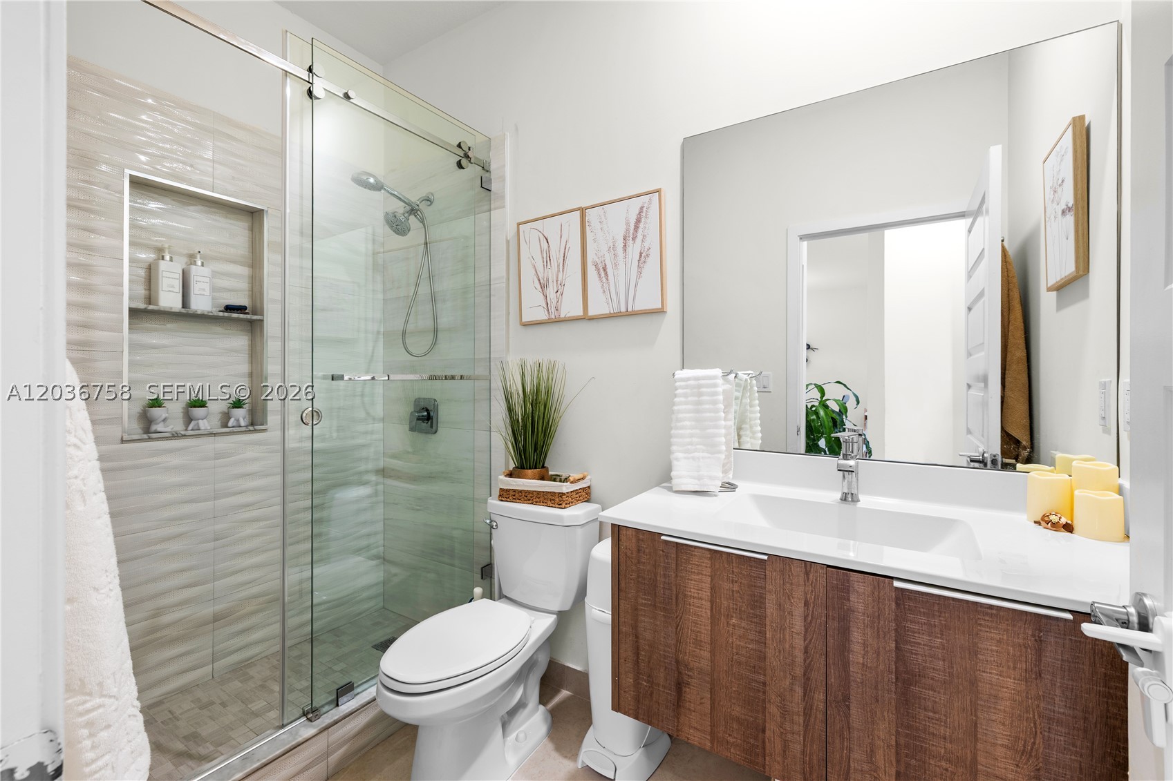 APEX AT PARK CENTRAL COND - Residential