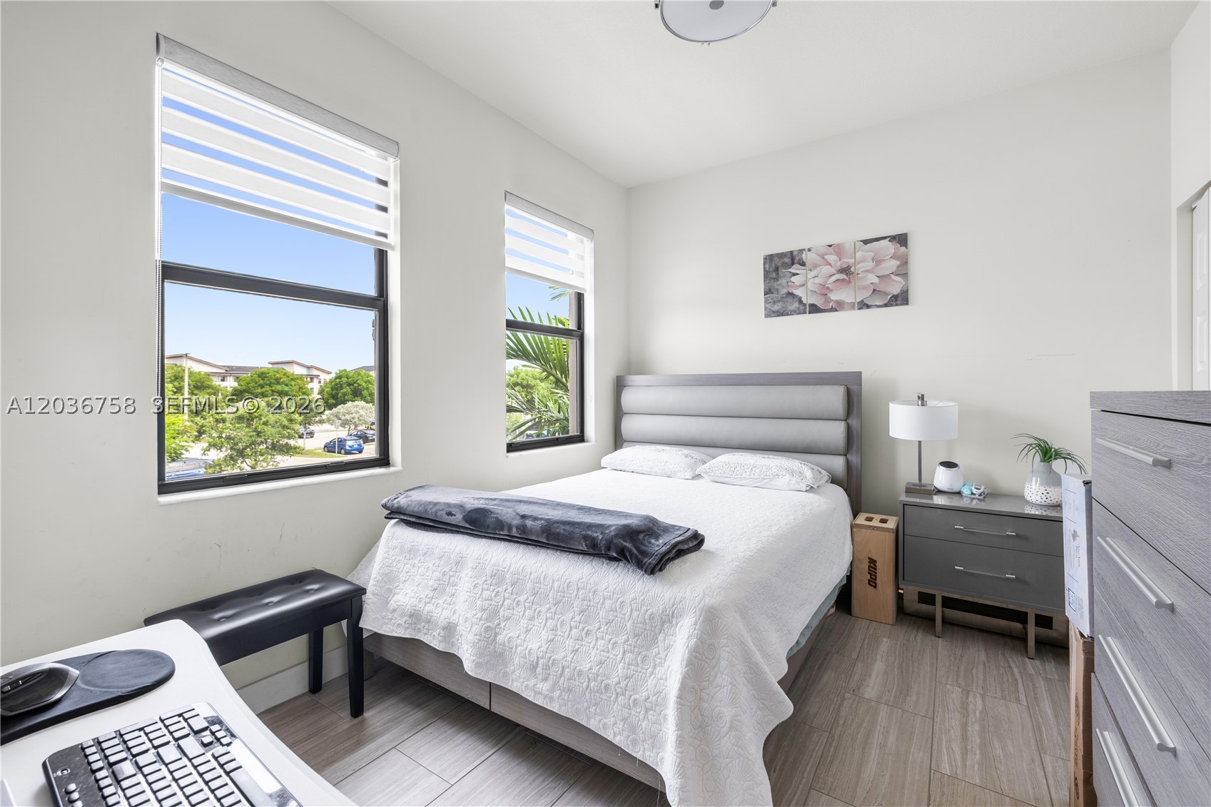 APEX AT PARK CENTRAL COND - Residential