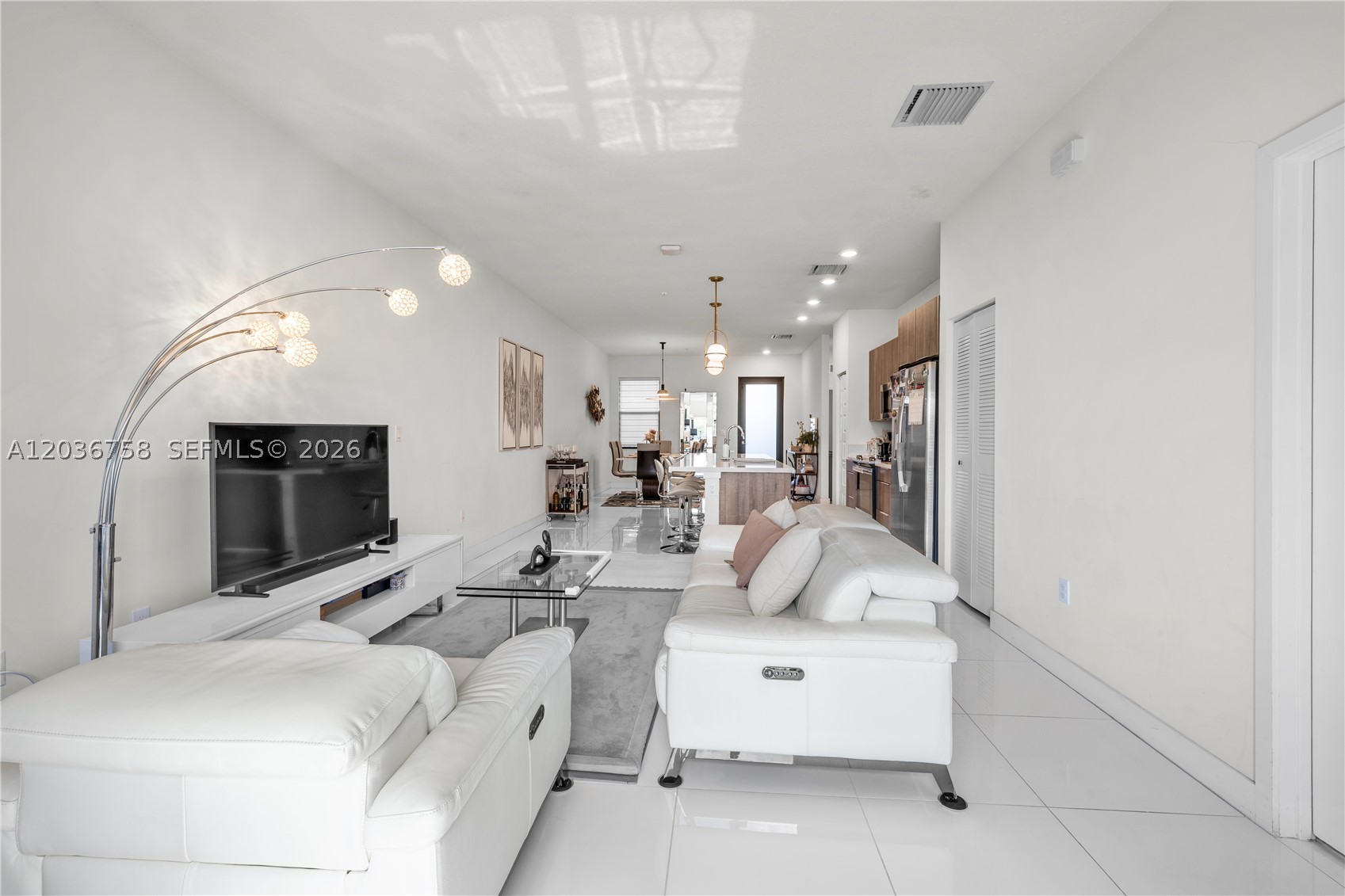 APEX AT PARK CENTRAL COND - Residential