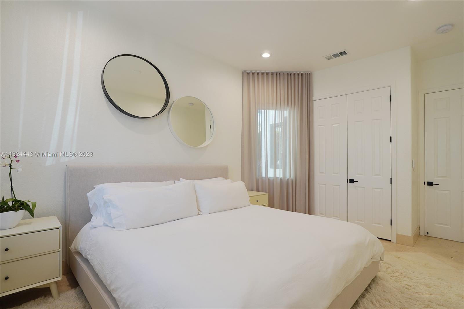 BEACH VIEW ADDN - Residential