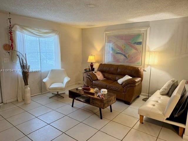PALM TOWNHOUSE CONDO - Residential