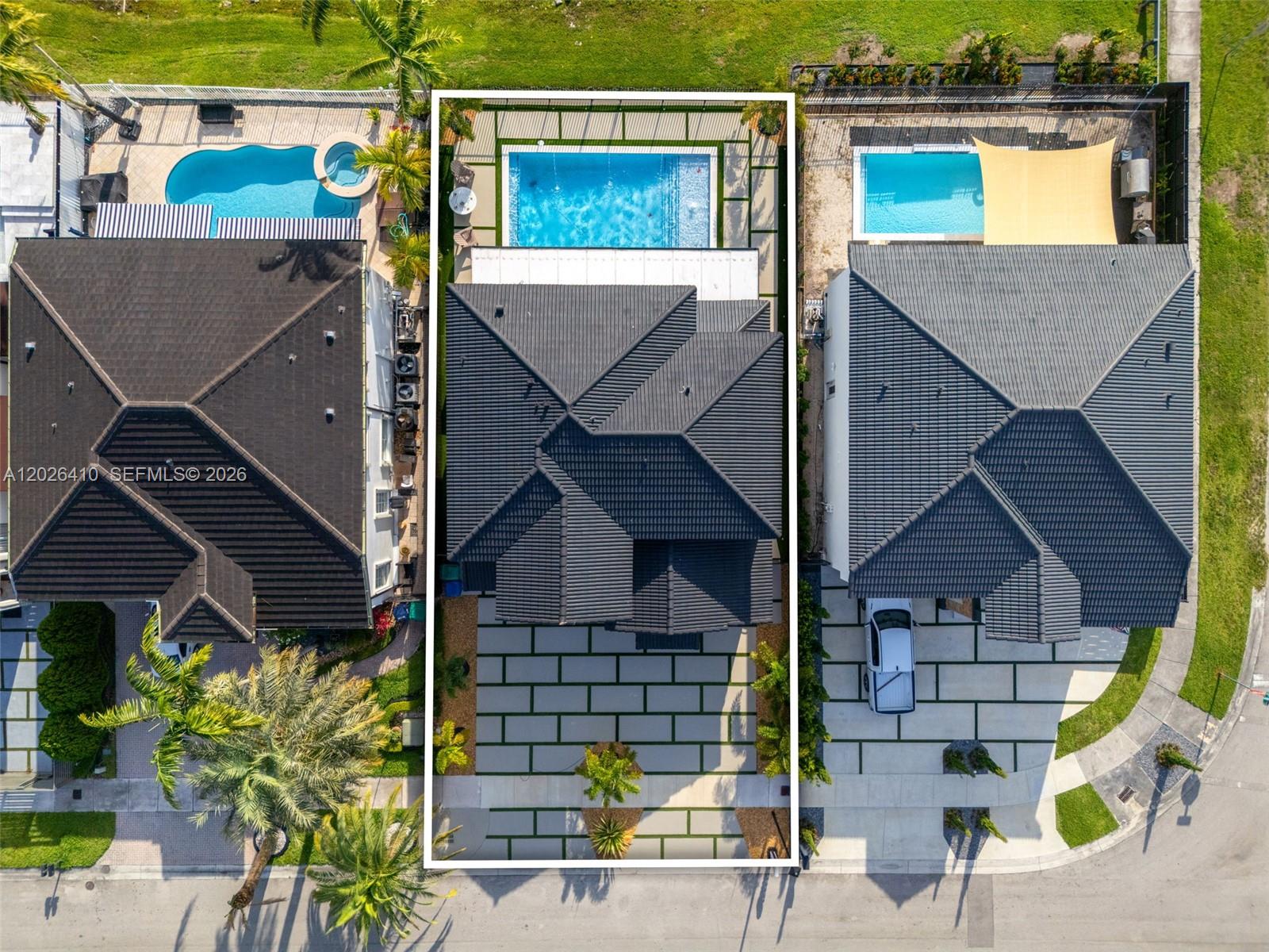 EFM ESTATES SECTIONS TWO - Residential