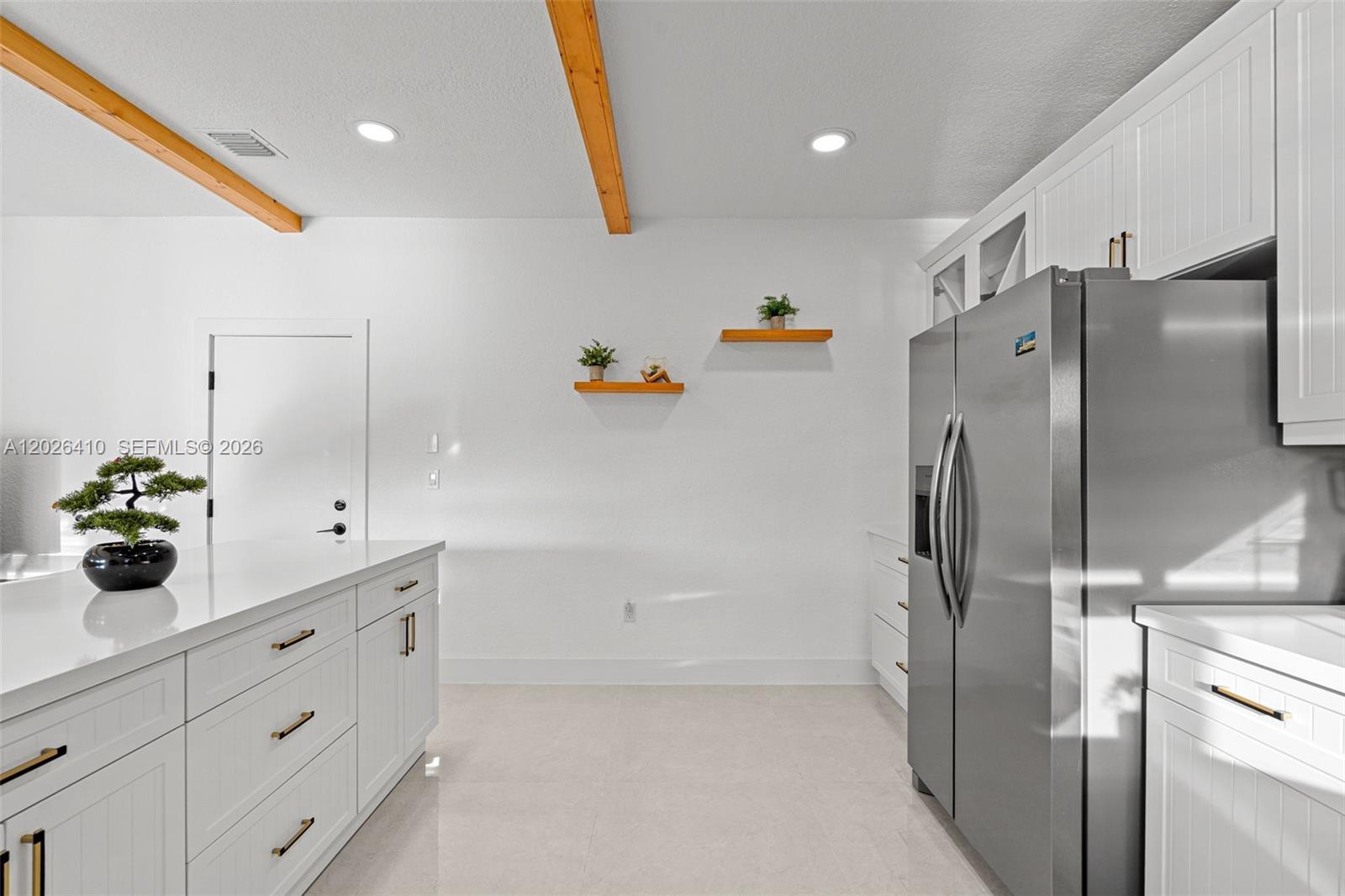 EFM ESTATES SECTIONS TWO - Residential